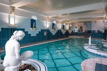 Complimentary access to Pool for all Guests